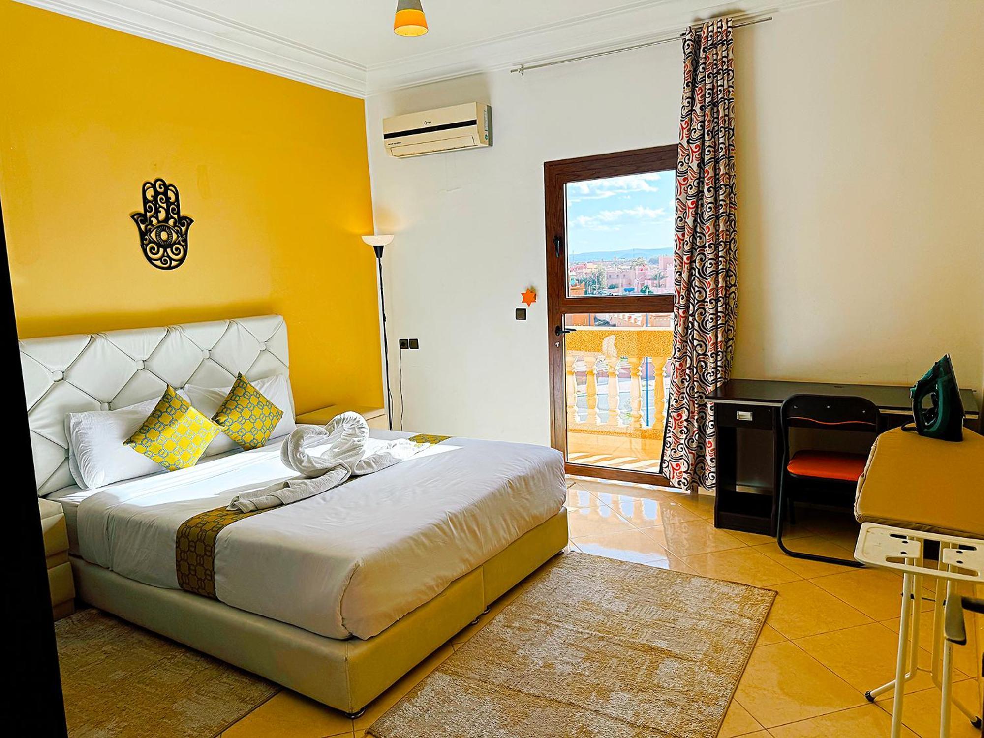 Chay - Appartements A Uarzazate Exterior foto
